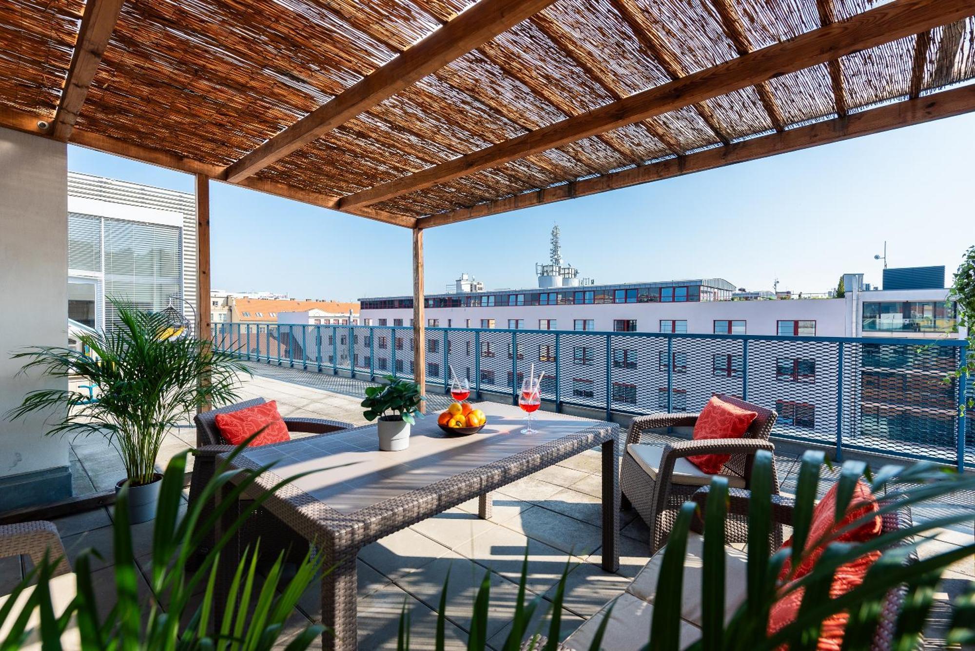 Apartments With Large Balcony, Parking 프라하 외부 사진
