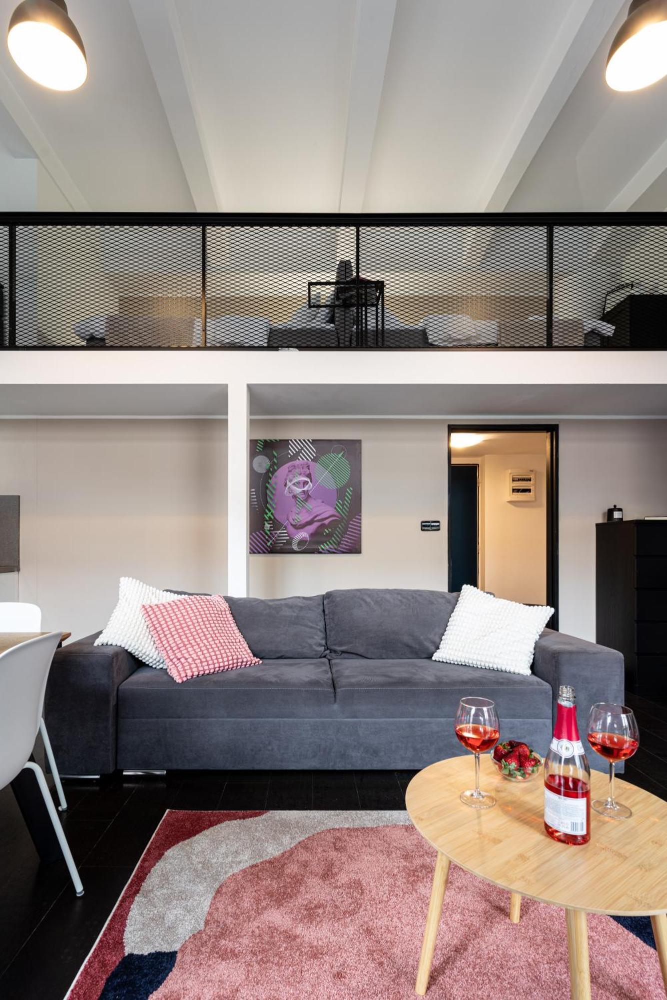 Apartments With Large Balcony, Parking 프라하 외부 사진